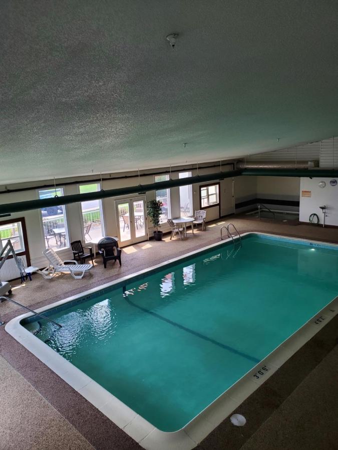 Voyager Inn 세인트이그나스 외부 사진